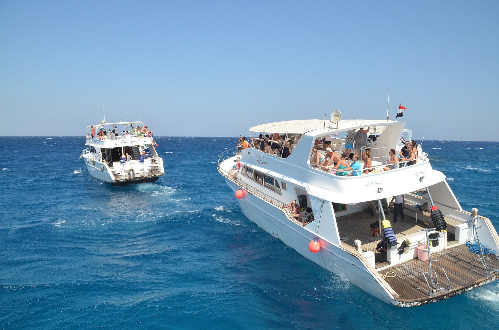 Dolphin House depuis Hurghada : bateaux d’excursion en mer Rouge