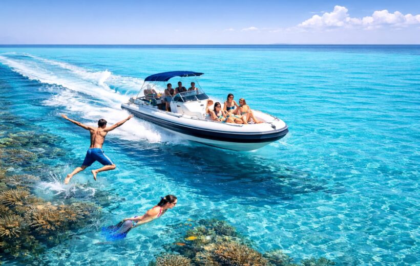 Private Speed Boat Hurghada – 4 Hours Dolphin Snorkeling Tour
