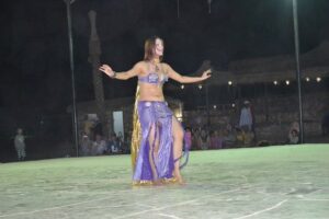 belly dancing show in Hurghada desert safari