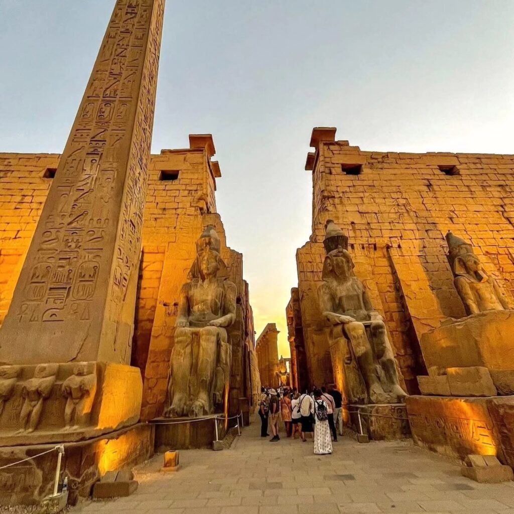 Hurghada to Luxor guided tour Karnak Temple