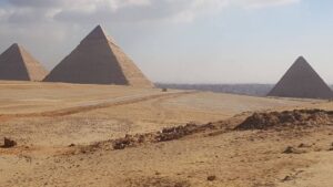cairo luxor day trip from hurghada pyramids temples