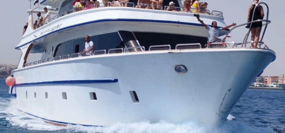 Dolphin House Hurghada boat trip Red Sea