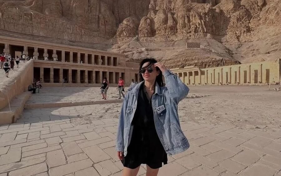 Visitor in the courtyard of Hatshepsut Temple in Luxor