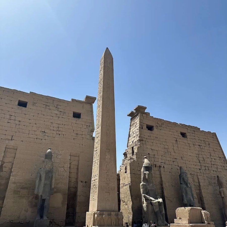 Luxor Temple sightseeing during Hurghada Weather in April