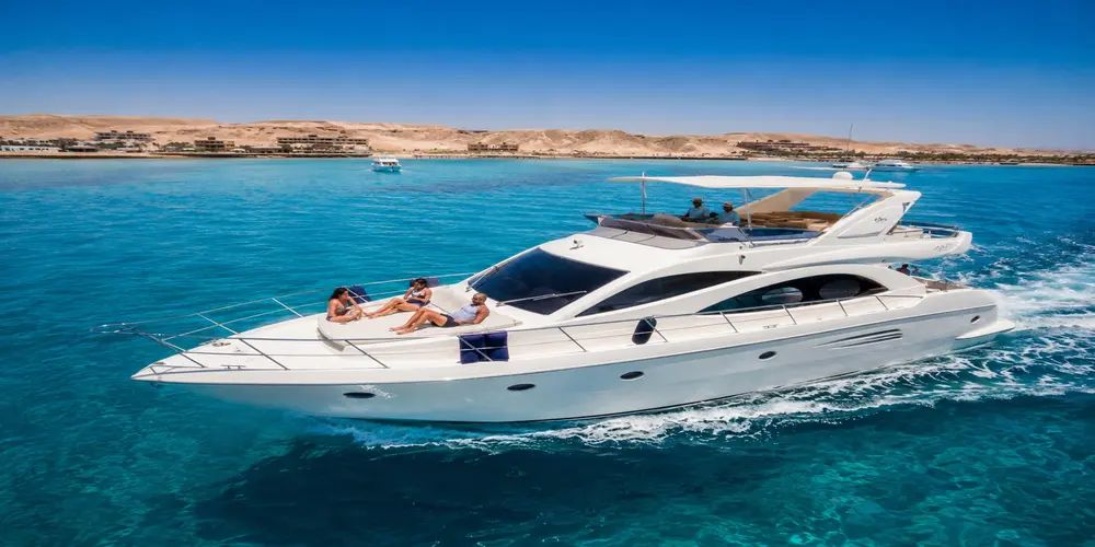 private boat tour hurghada