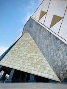 Grand Egyptian Museum & Pyramids Tour from Hurghada by Mini Bus