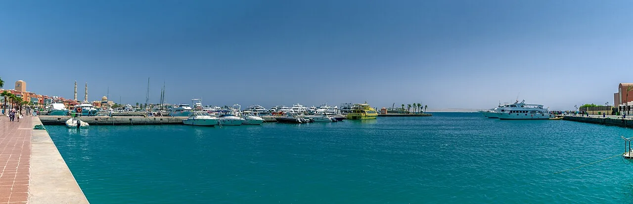 Hurghada After Hotel Checkout with time at Hurghada Marina before a late flight