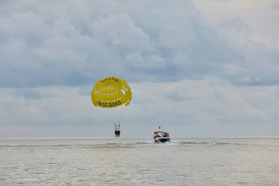 Vol tandem en parachute ascensionnel à Hurghada